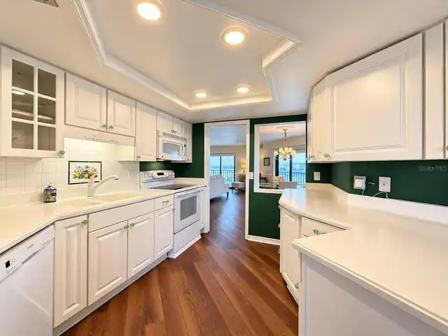 Listing Photo 21