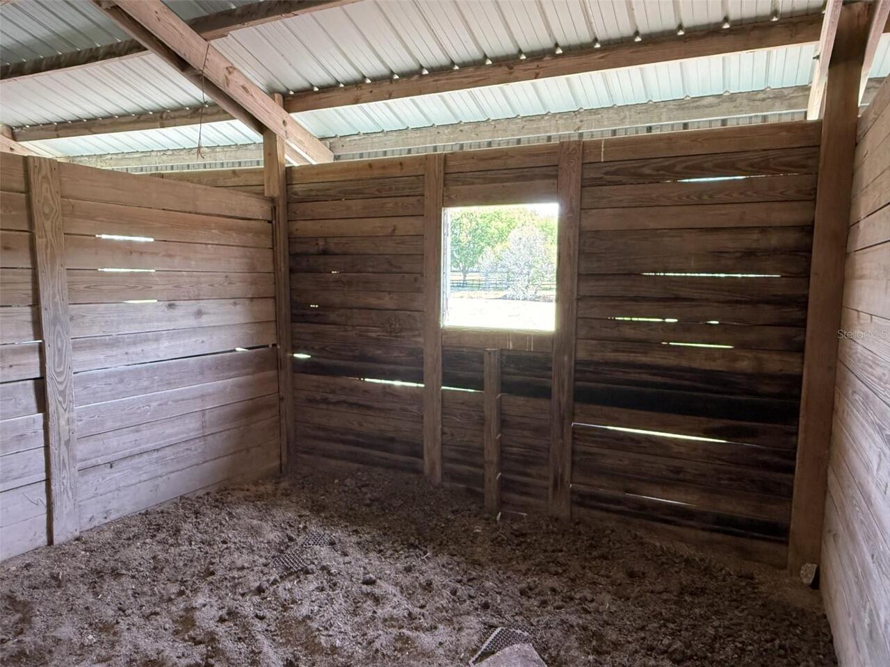 Listing Photo 9