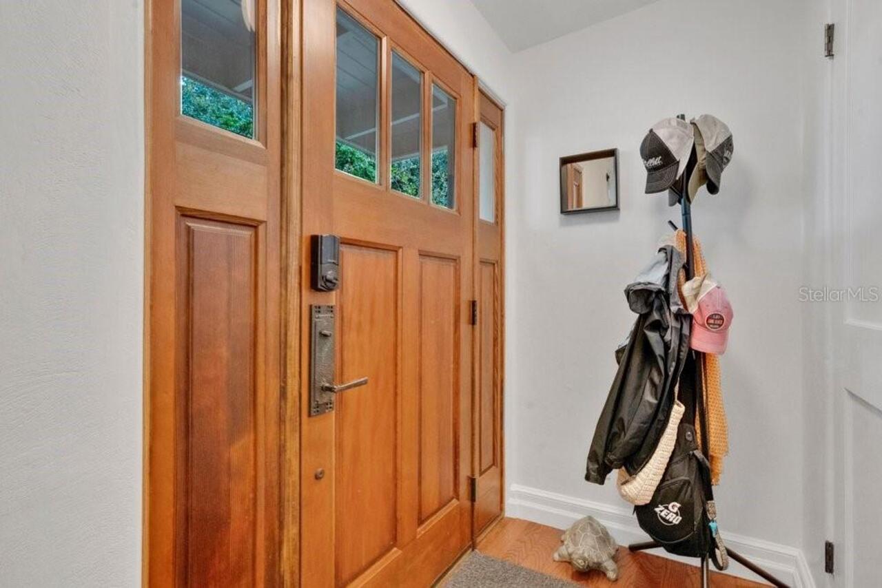 Listing Photo 8