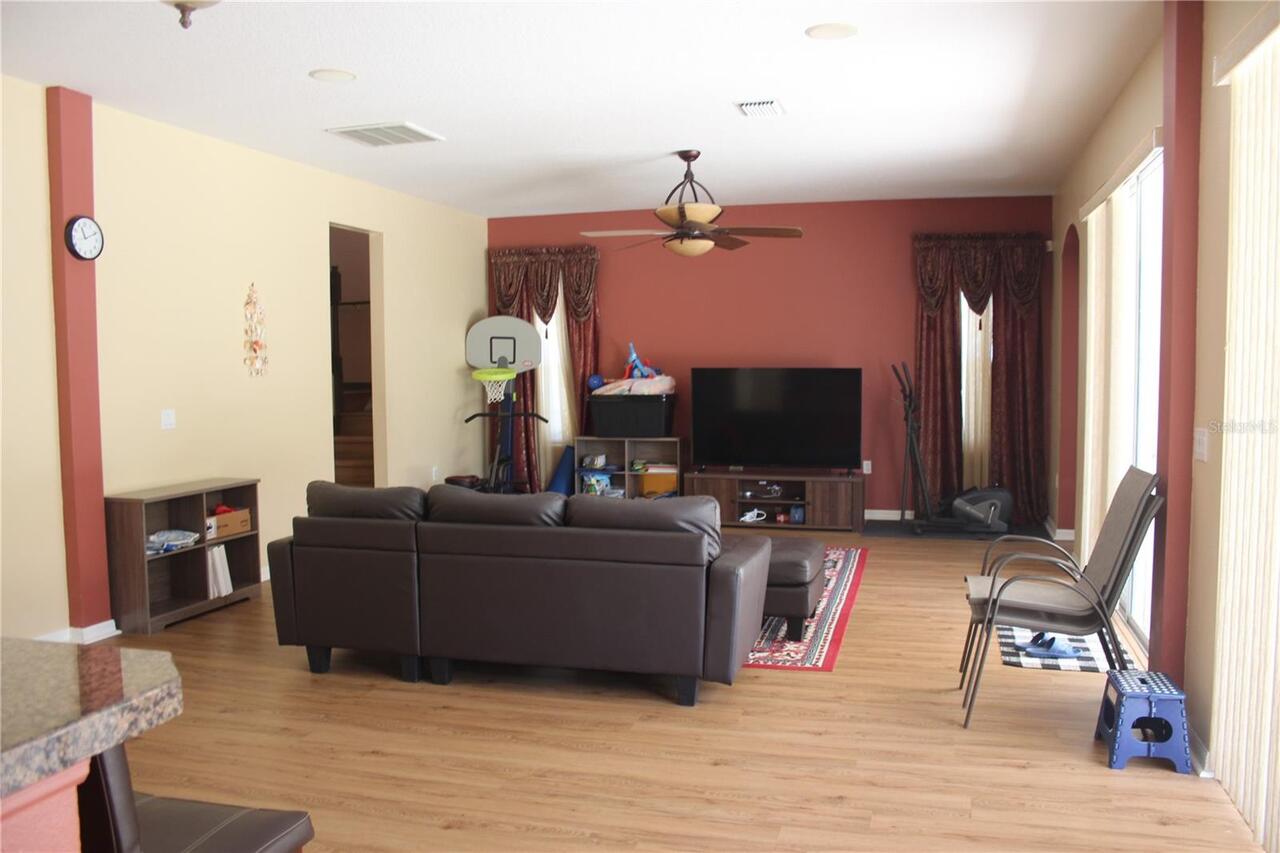 Listing Photo 29