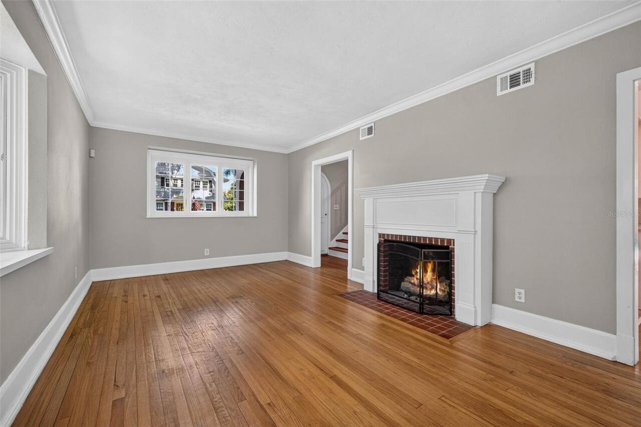 Listing Photo 9