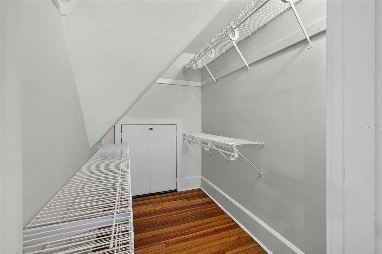 Listing Photo 24