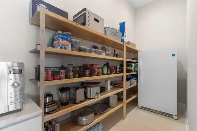 Listing Photo 22