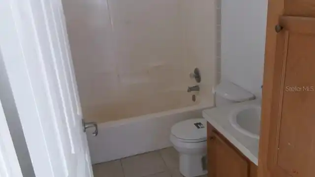 Listing Photo 12