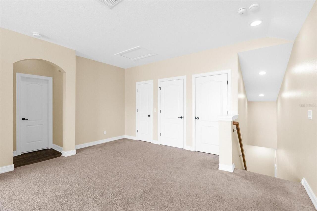 Listing Photo 19
