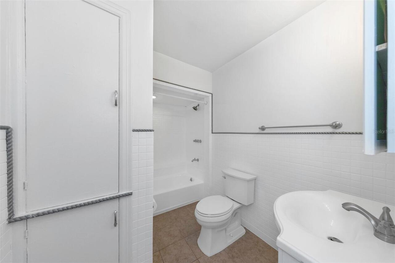 Listing Photo 25