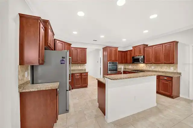 Listing Photo 29