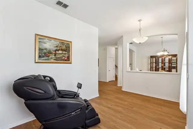 Listing Photo 22