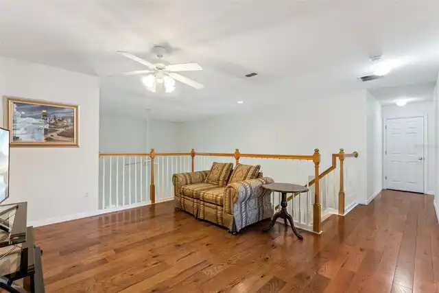 Listing Photo 25
