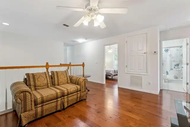 Listing Photo 26