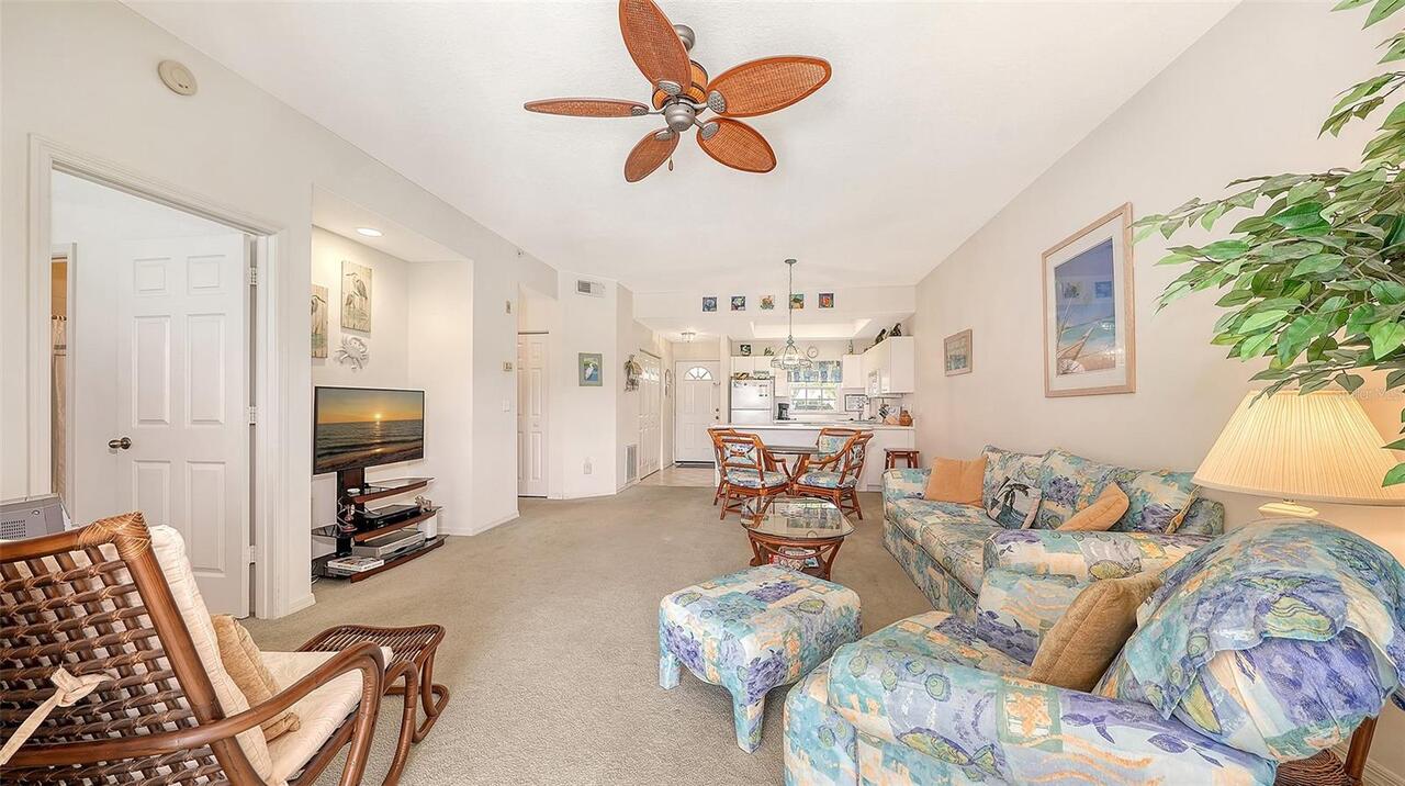 Listing Photo 10