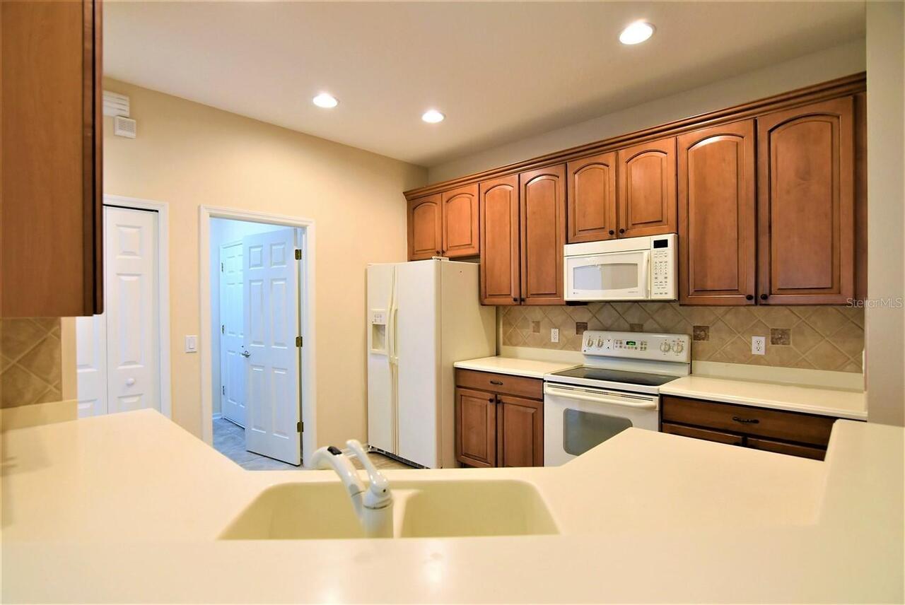 Listing Photo 8