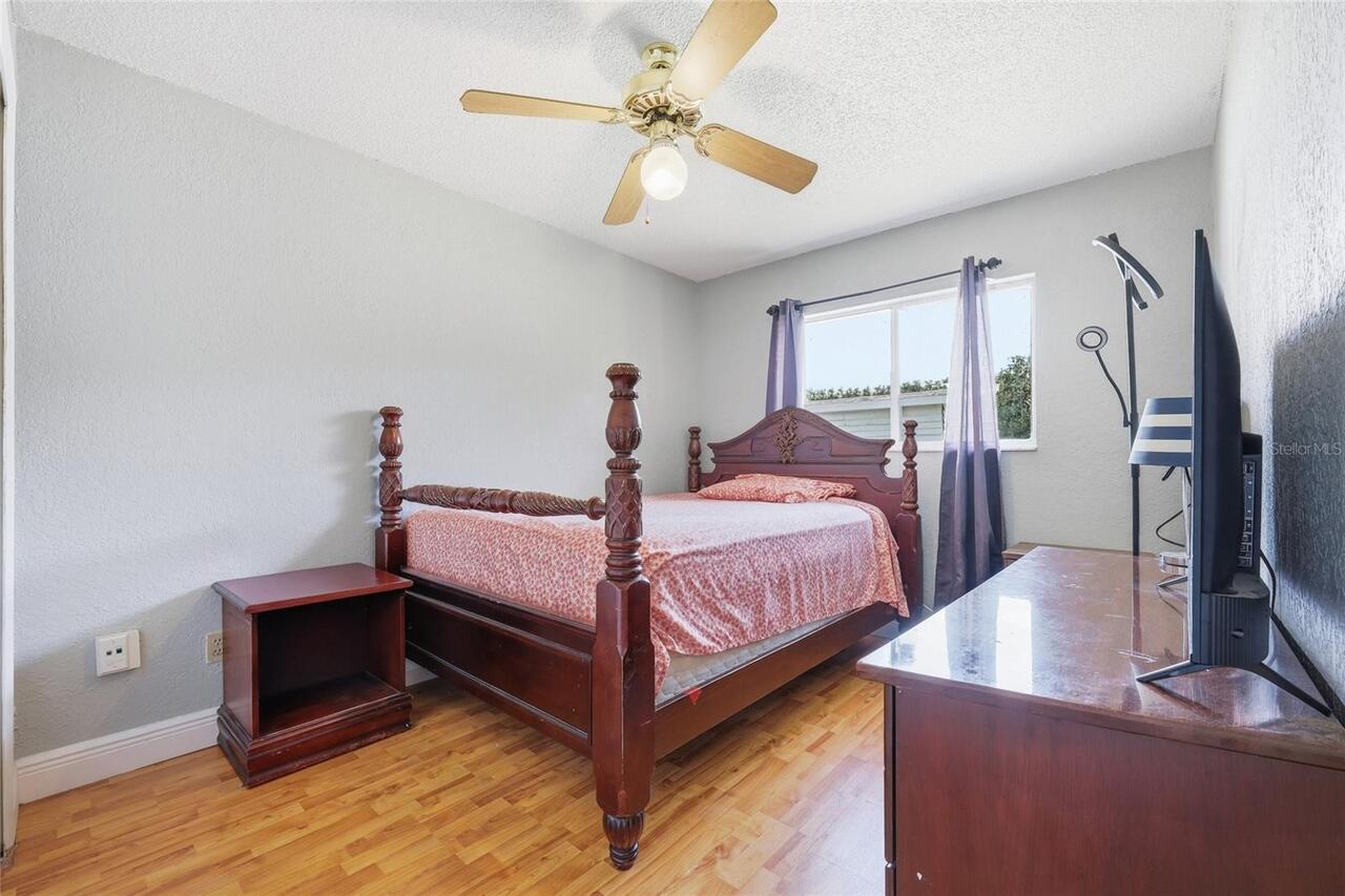 Listing Photo 17