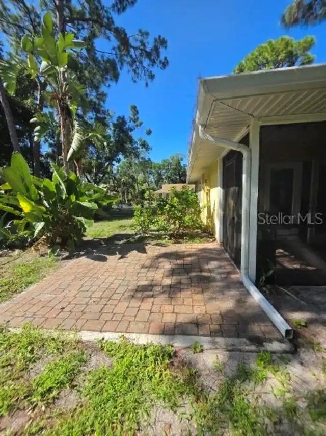 Listing Photo 17