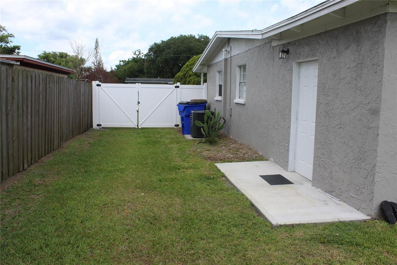 Listing Photo 17