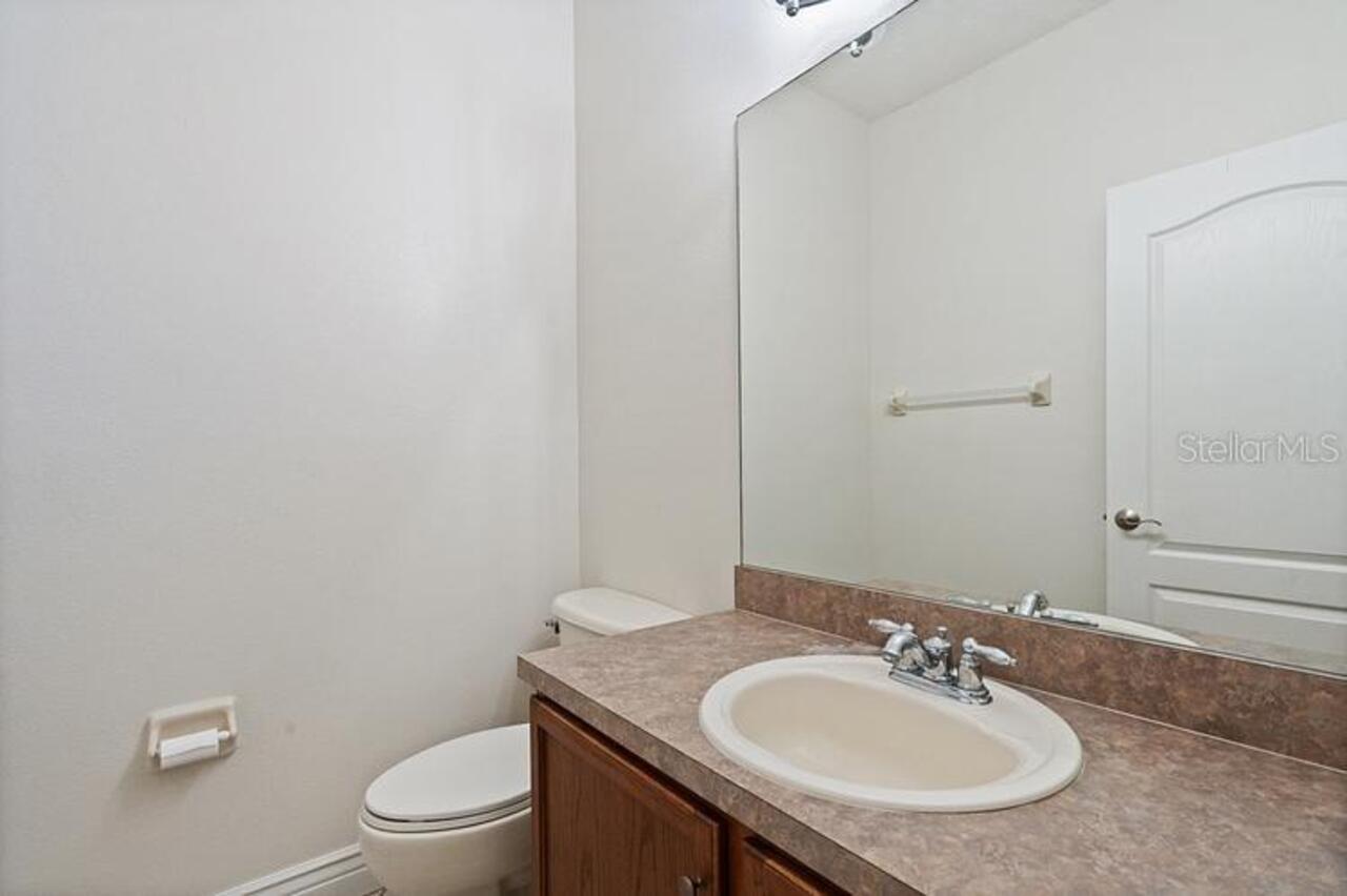 Listing Photo 9