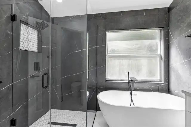 Listing Photo 24