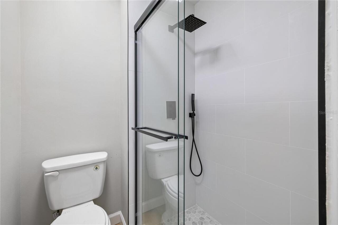 Listing Photo 33