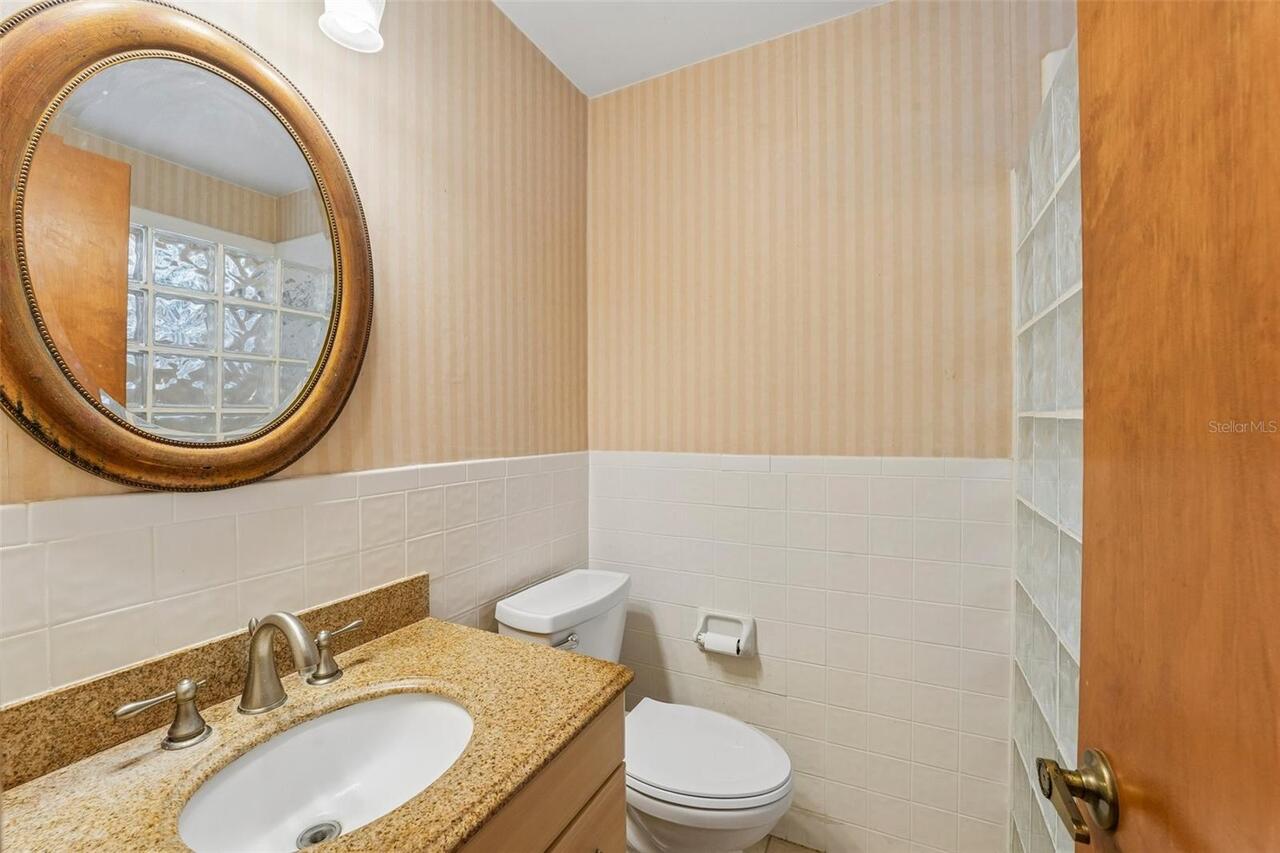 Listing Photo 22