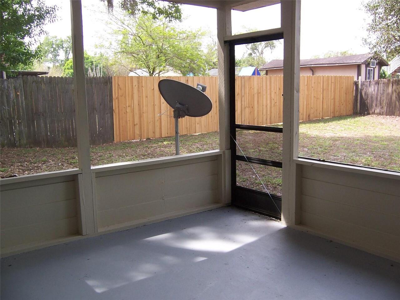 Listing Photo 11