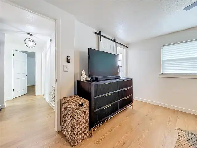 Listing Photo 21