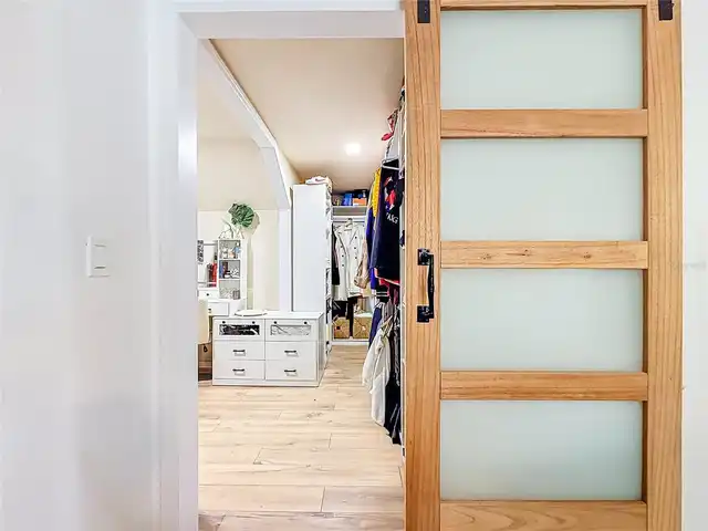 Listing Photo 23