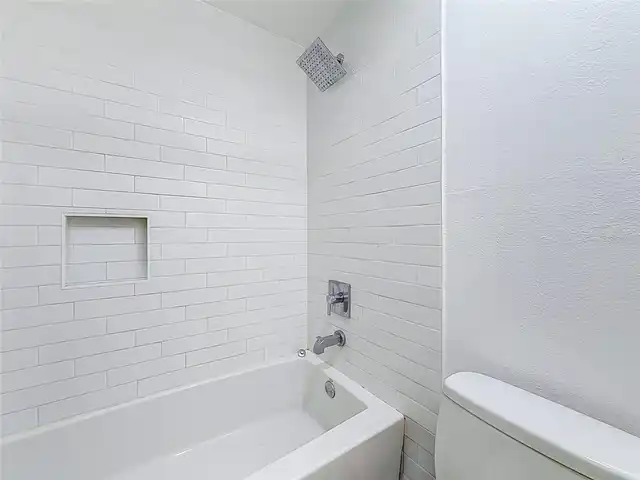 Listing Photo 44