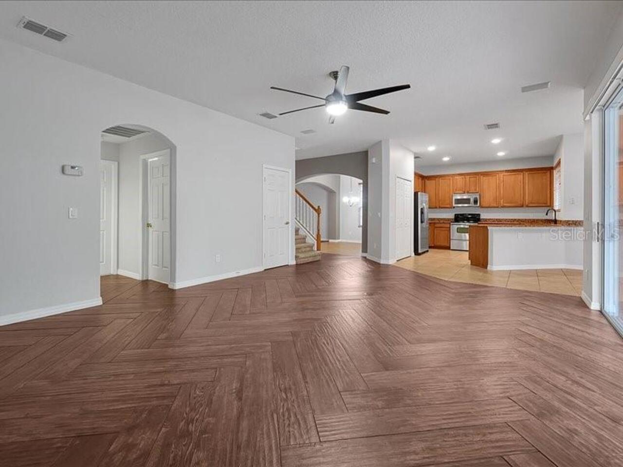 Listing Photo 8
