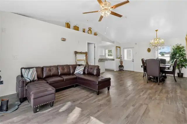 Listing Photo 19