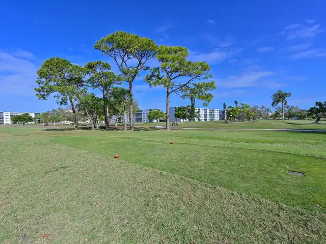 Listing Photo 34