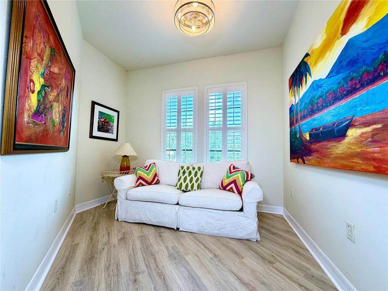 Listing Photo 11