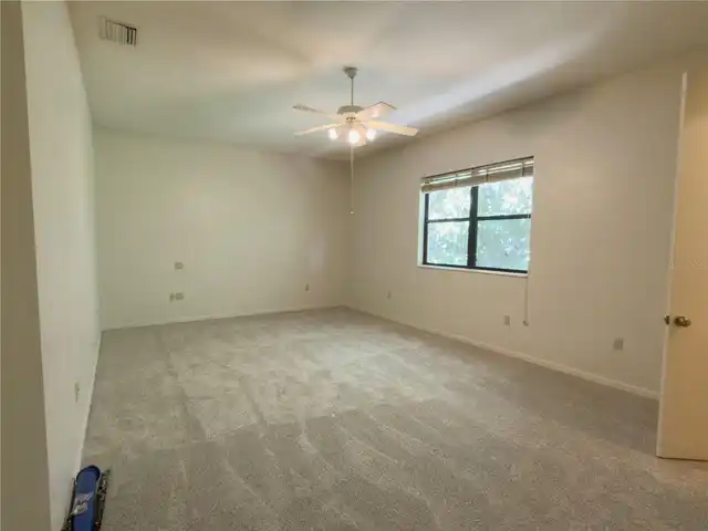 Listing Photo 35