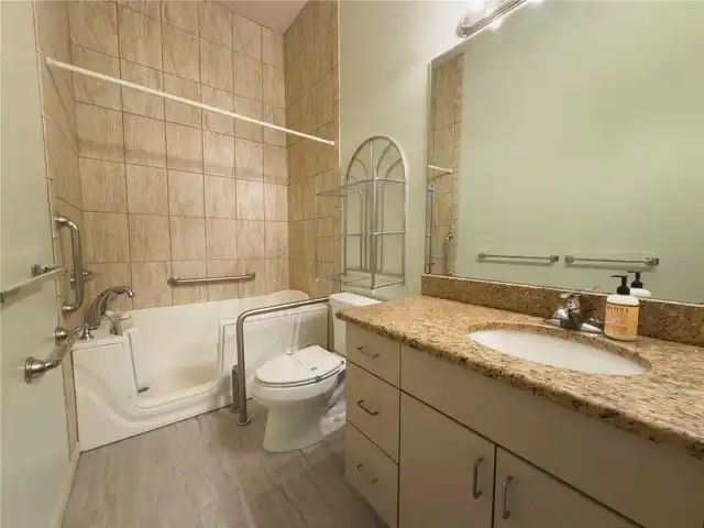 Listing Photo 37