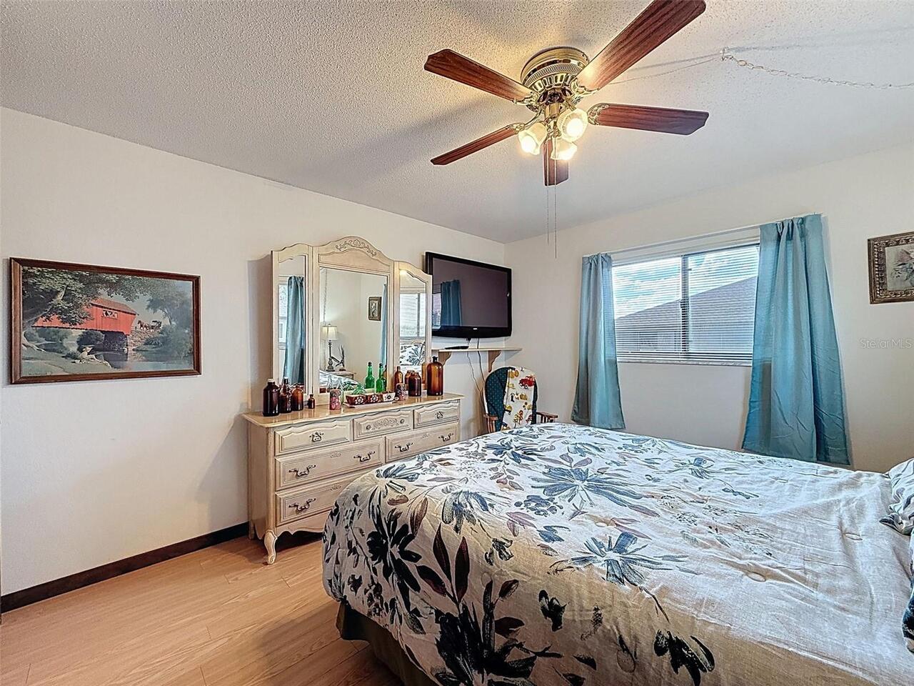 Listing Photo 43