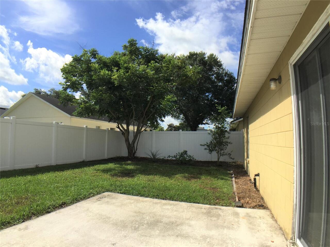 Listing Photo 10