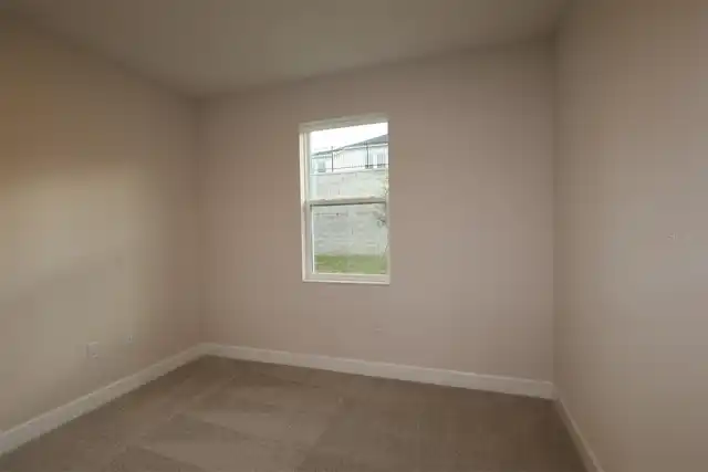 Listing Photo 9
