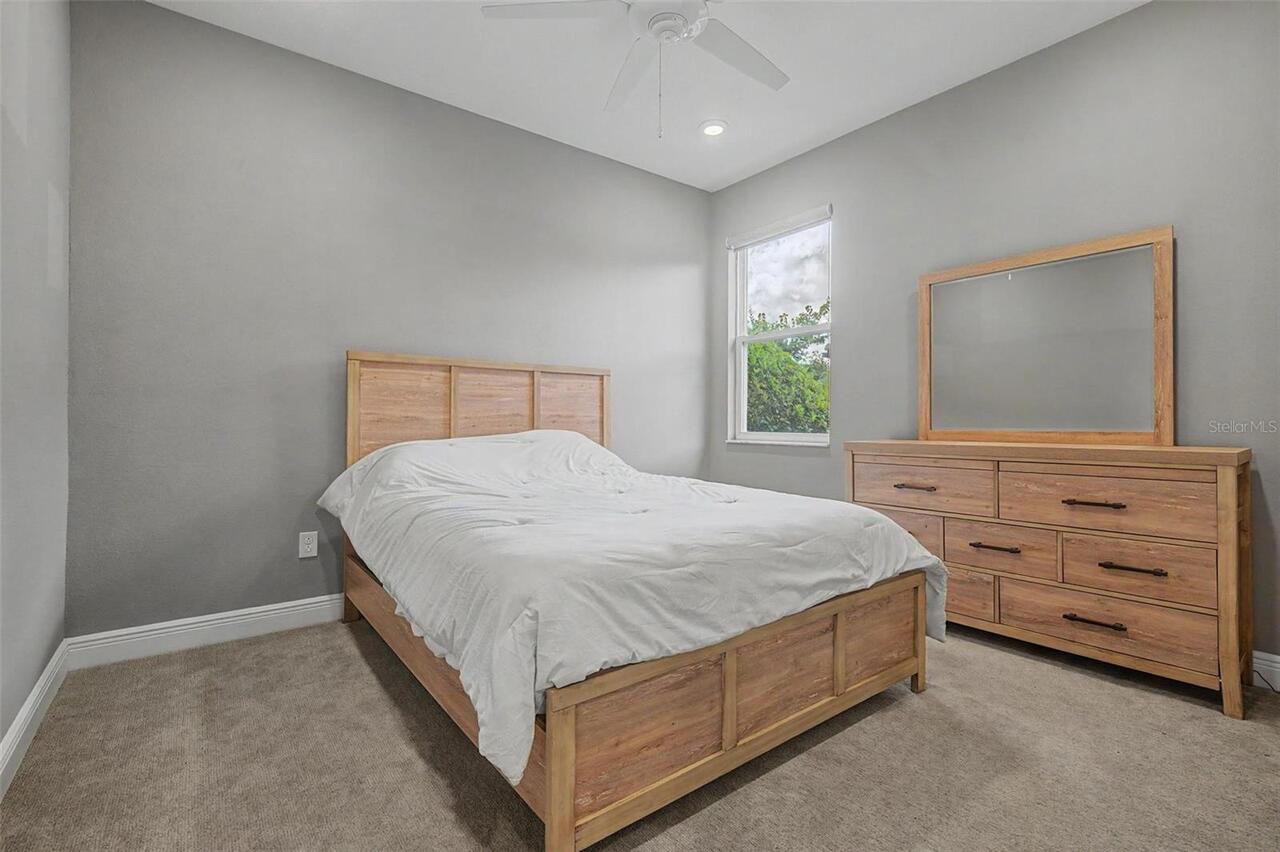 Listing Photo 33