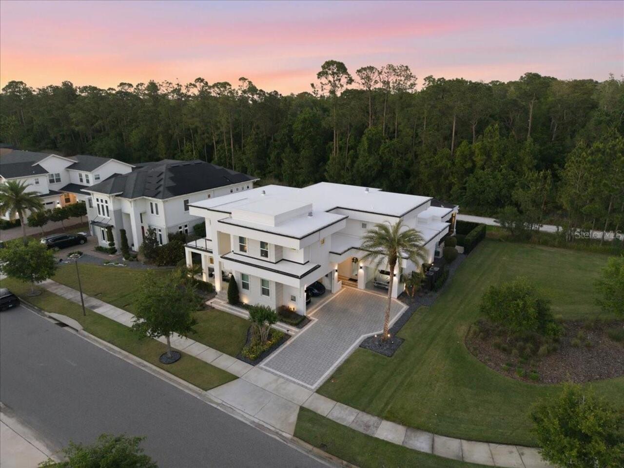 4BR, Home, 4BA, $2,150,000
Read More