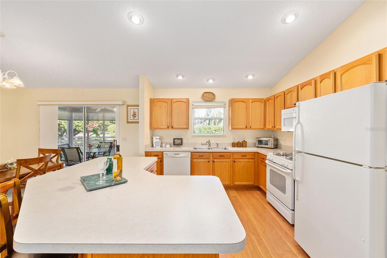 Listing Photo 16