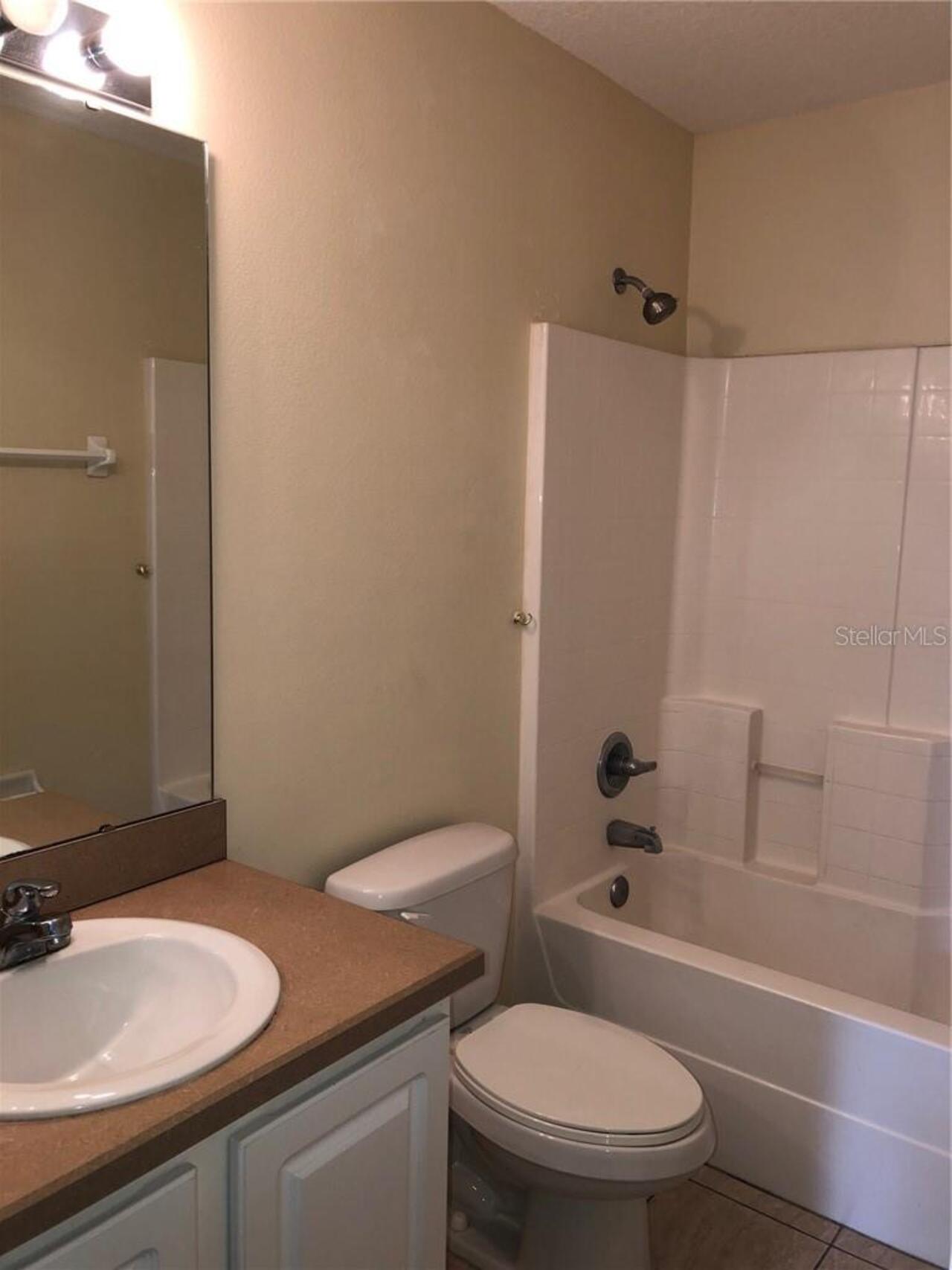Listing Photo 12