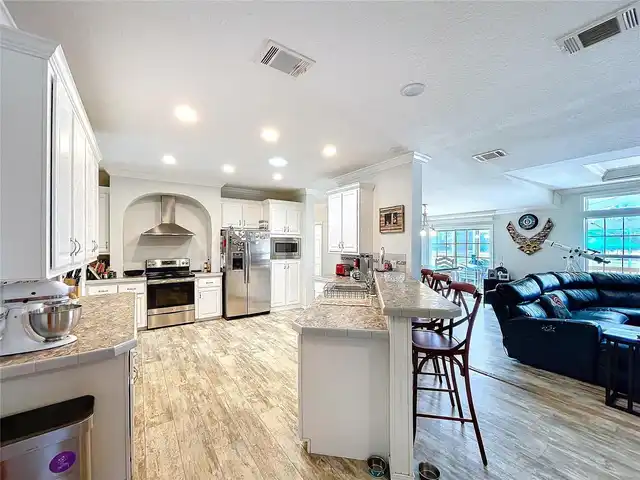 Listing Photo 33