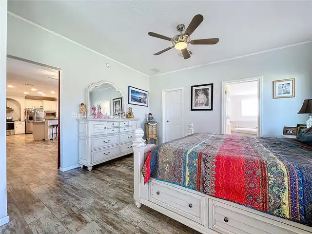 Listing Photo 47