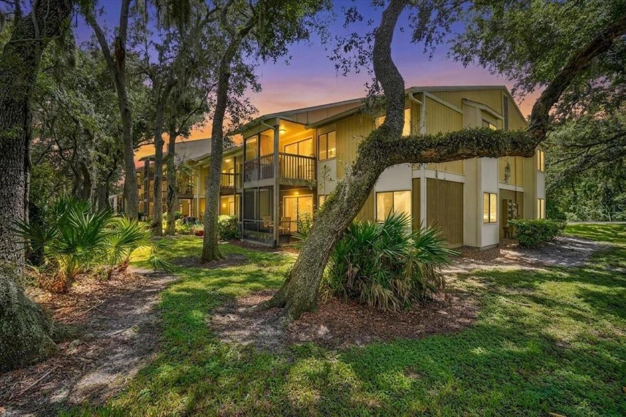 Listing Photo 11