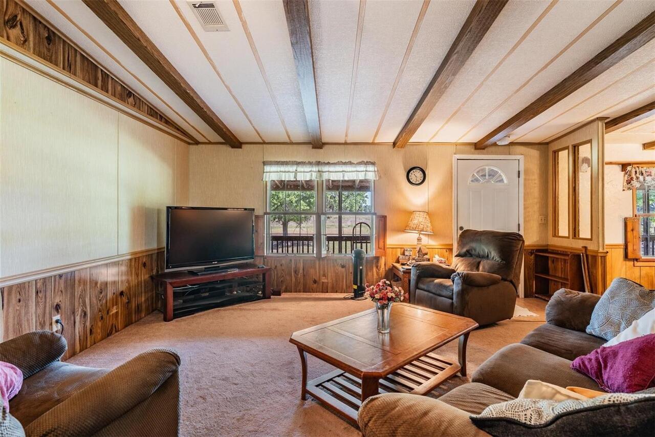 Listing Photo 7