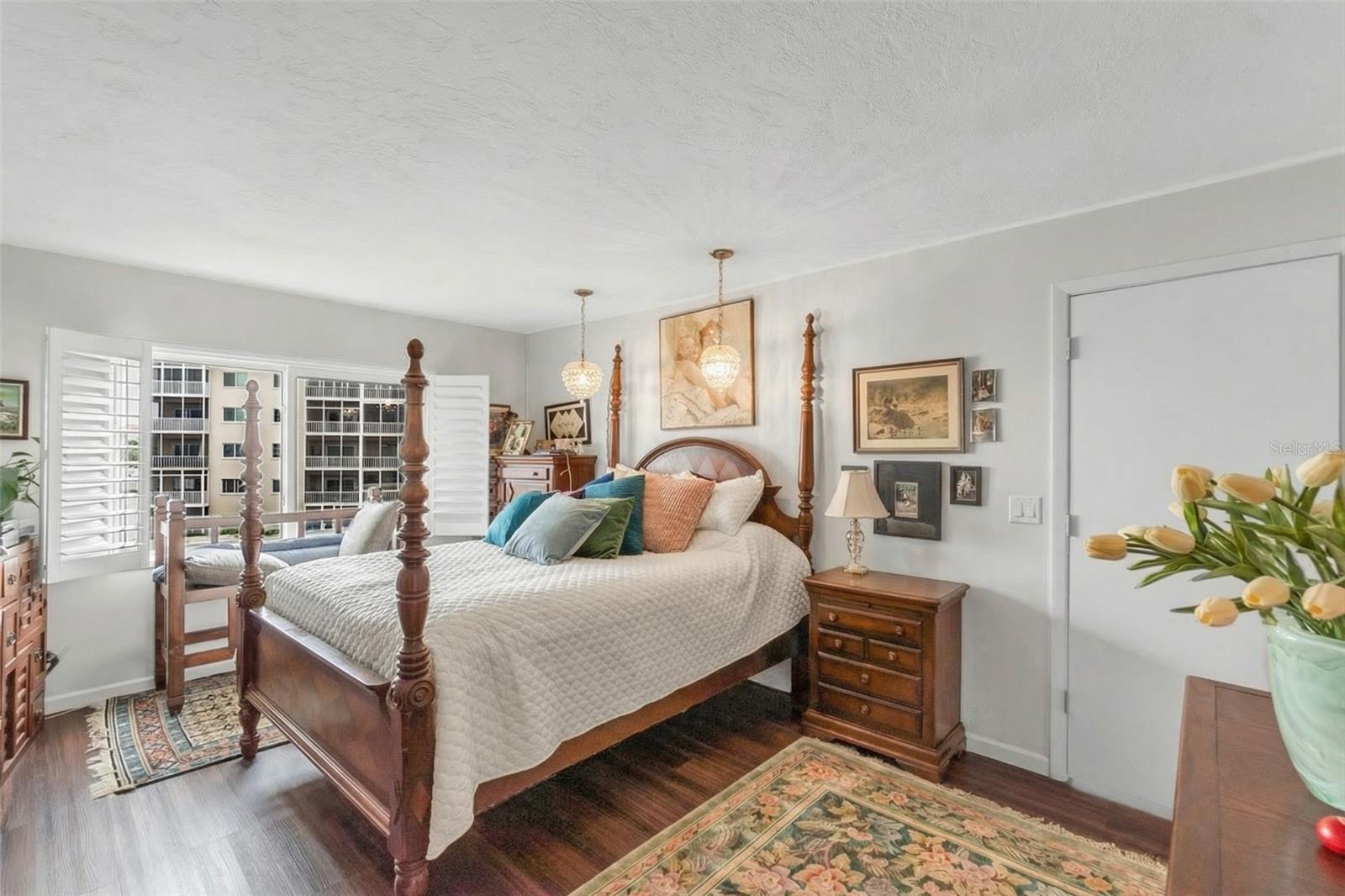 Listing Photo 16