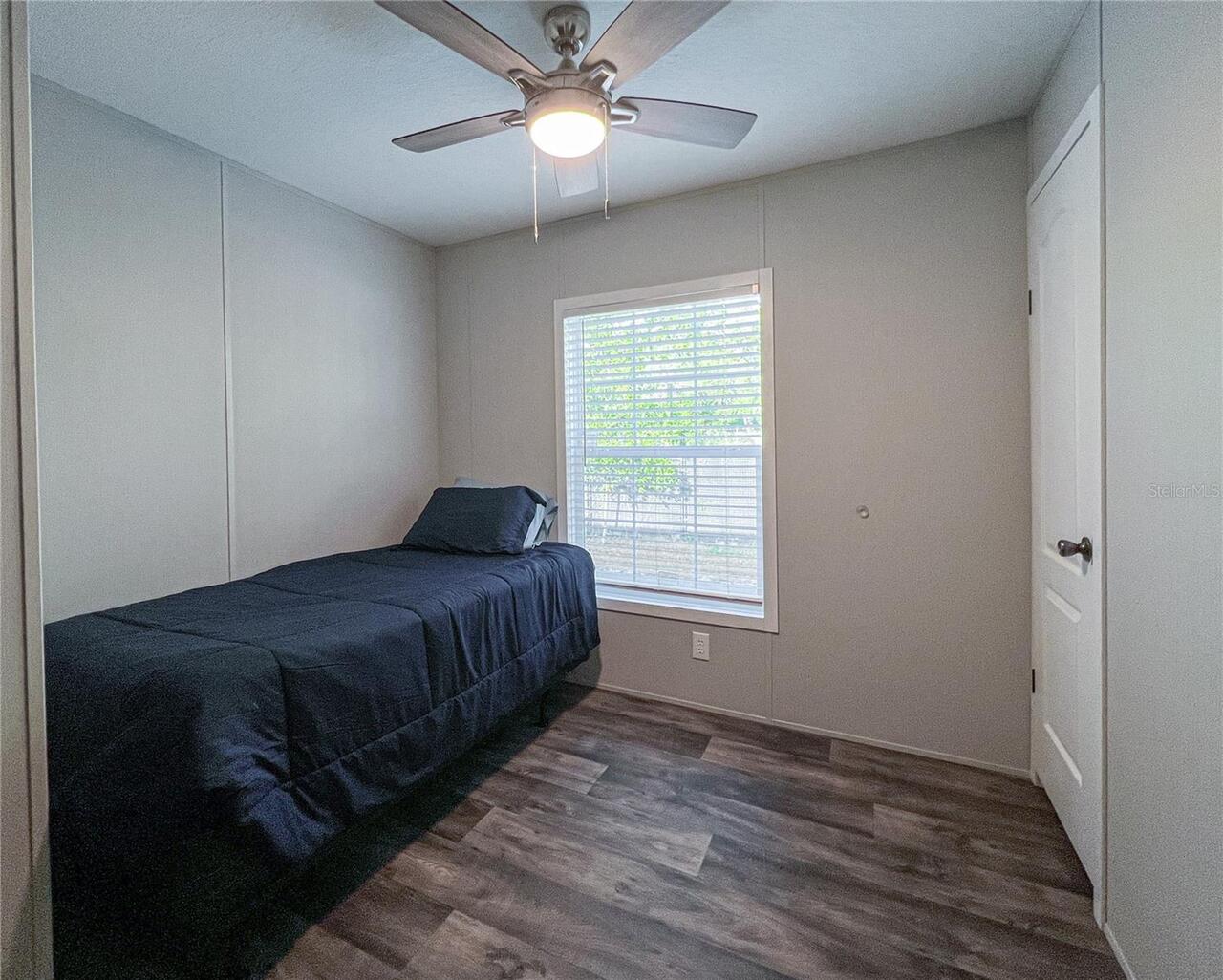Listing Photo 9