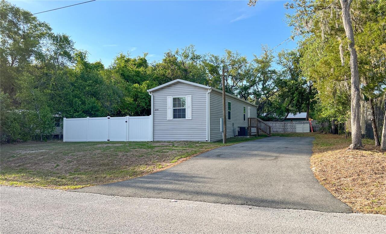 Listing Photo 18