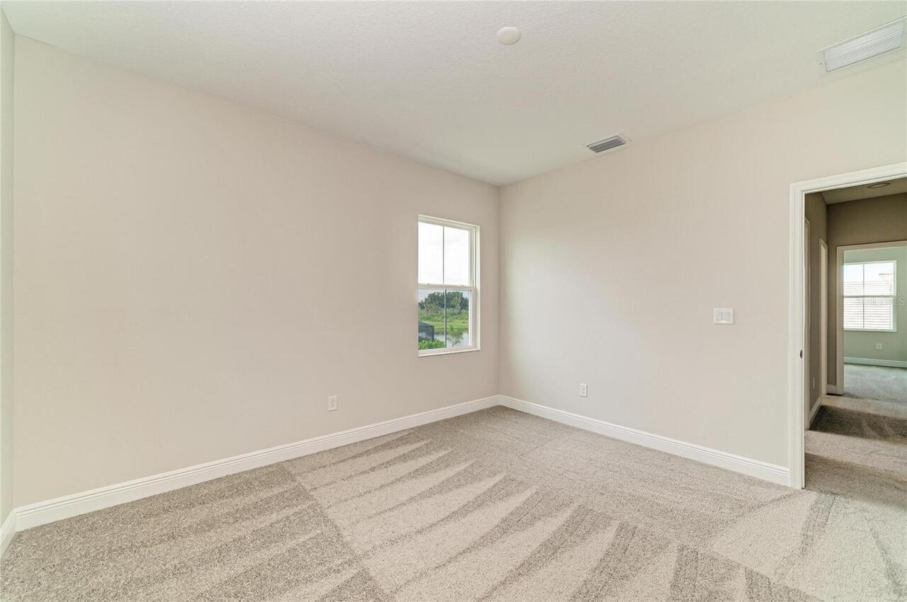 Listing Photo 33