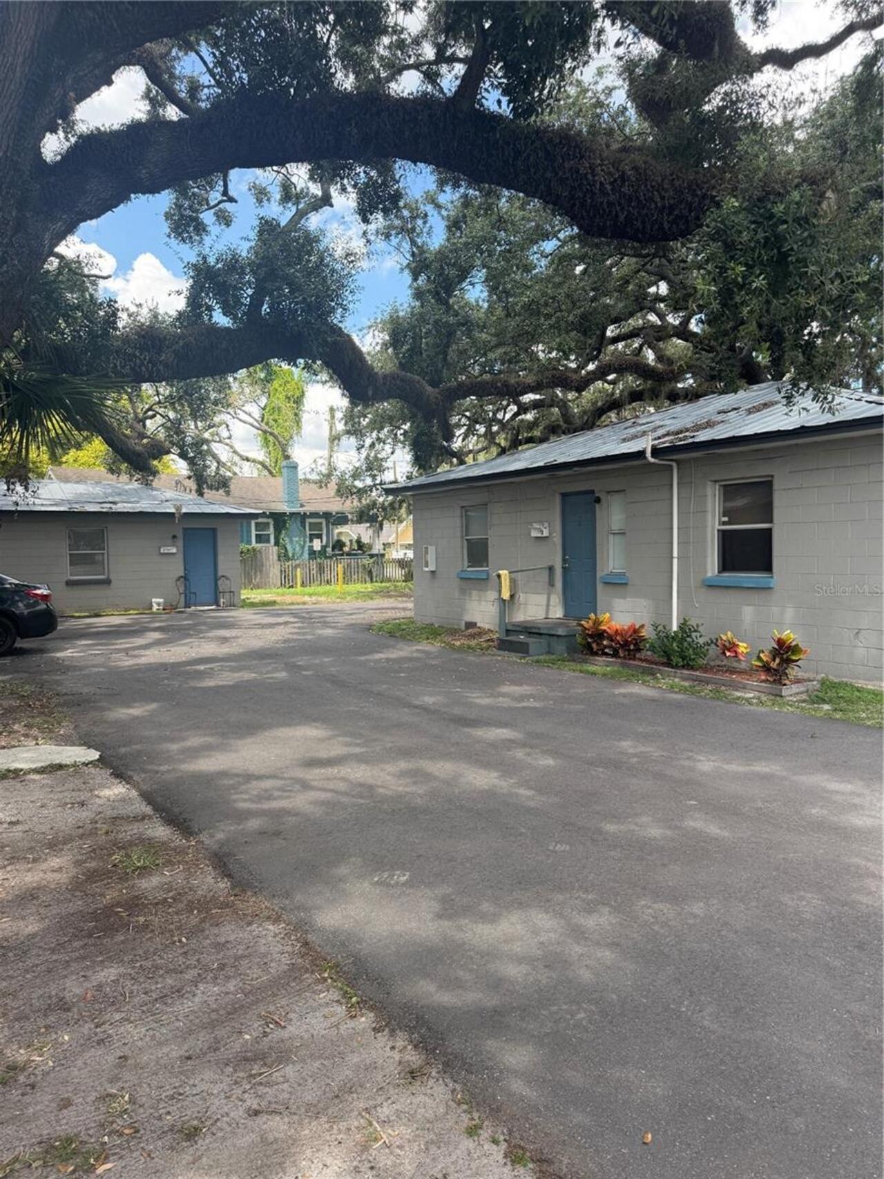 Listing Photo 9