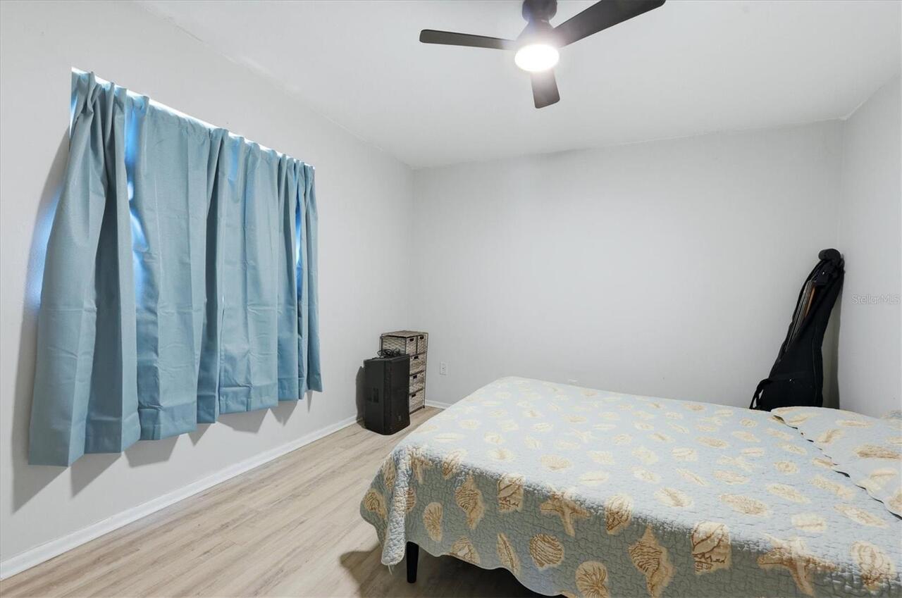 Listing Photo 7